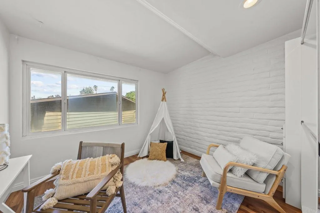 https://cdn.realtyfeed.com/cdn/127/307098749/4ce71a724a923e4c4998682f34b7ad10.webp