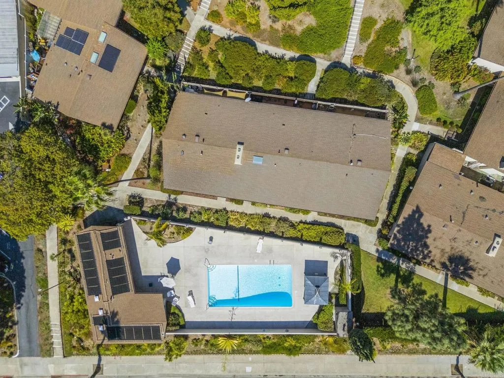 https://cdn.realtyfeed.com/cdn/127/307098749/573d227e162ddf39df817be97e99a4bc.webp