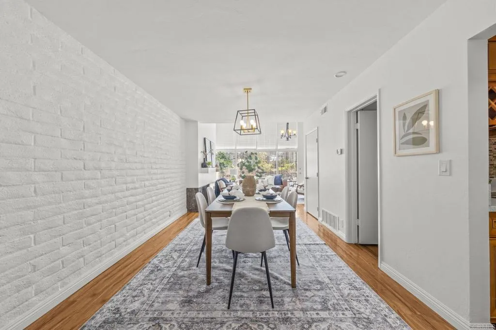 https://cdn.realtyfeed.com/cdn/127/307098749/7cf40712122d660a4d0e829575e0a2b4.webp