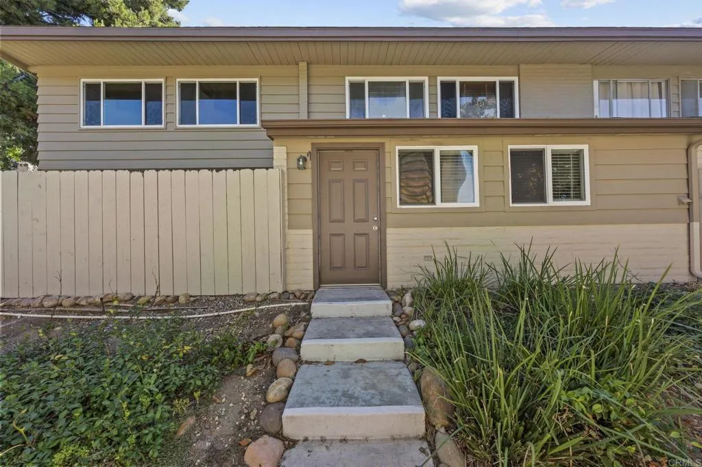 https://cdn.realtyfeed.com/cdn/127/307098749/940f20a4198ba7f03d0af8502d61fa11.webp