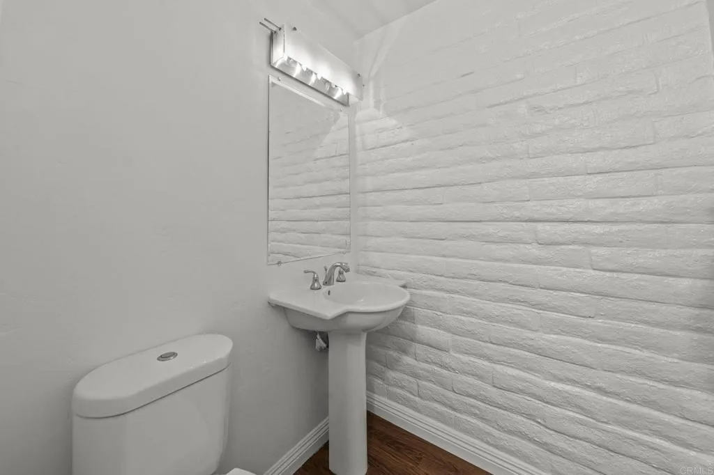 https://cdn.realtyfeed.com/cdn/127/307098749/ebd406f7e7da9d58023c0a206f221e02.webp
