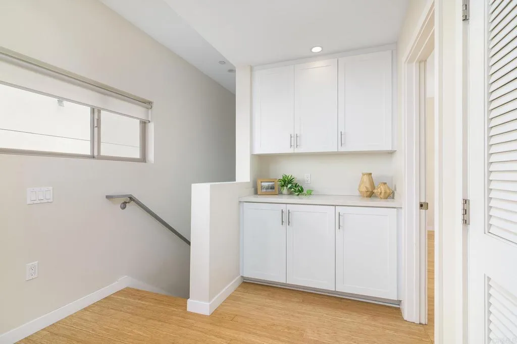 https://cdn.realtyfeed.com/cdn/127/307098855/7eda3e44cead25cb6b9d84ce4dc7331d.webp