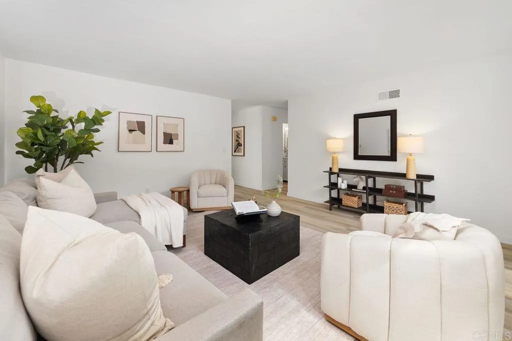 4795 Robbins St, San Diego, CA 92122 - Photo 5 of 33, San Diego, CA