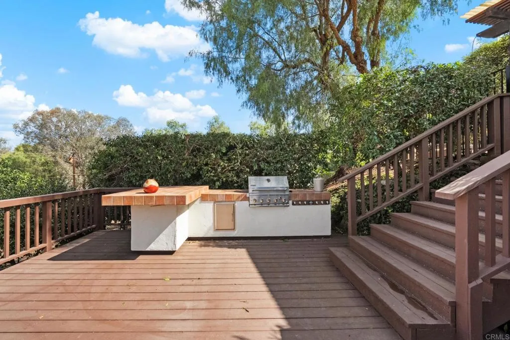 https://cdn.realtyfeed.com/cdn/127/307099195/0750e9aa8dba2b49531a83708b6ef574.webp