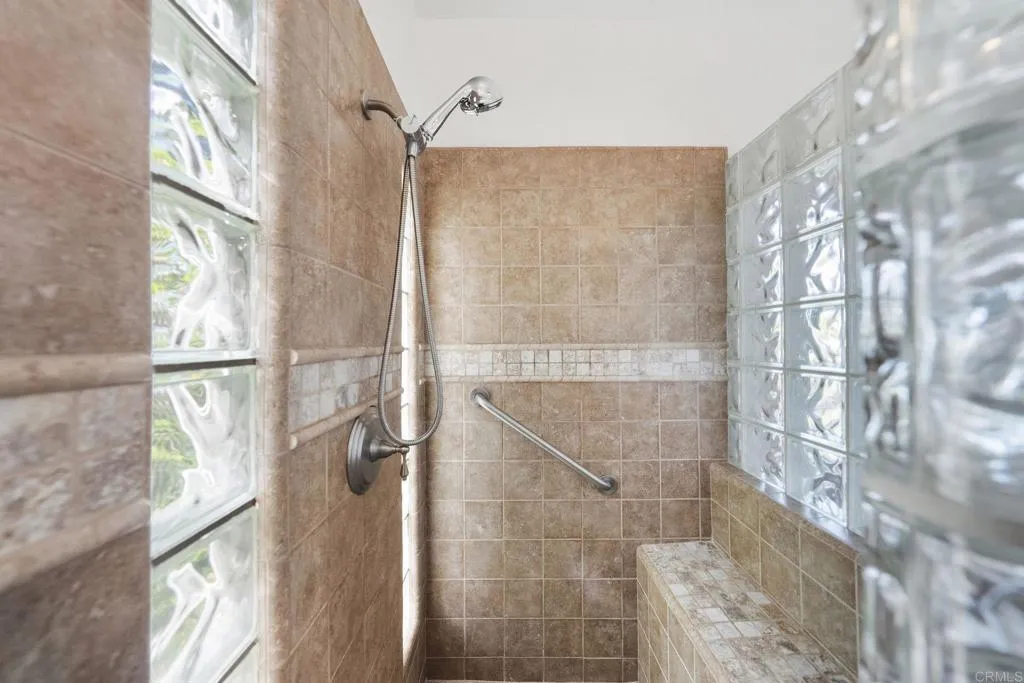 https://cdn.realtyfeed.com/cdn/127/307099195/08d5c178c8066df2a1b01e54b9a4b2c7.webp