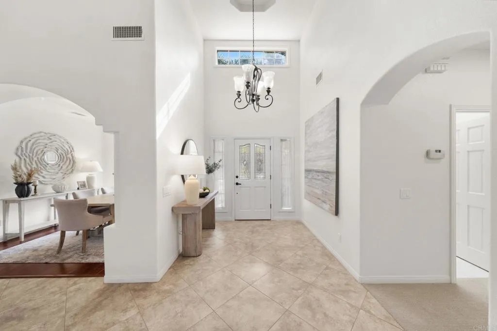 https://cdn.realtyfeed.com/cdn/127/307099195/0e1880634fe32bae3db5f4d431345ec3.webp