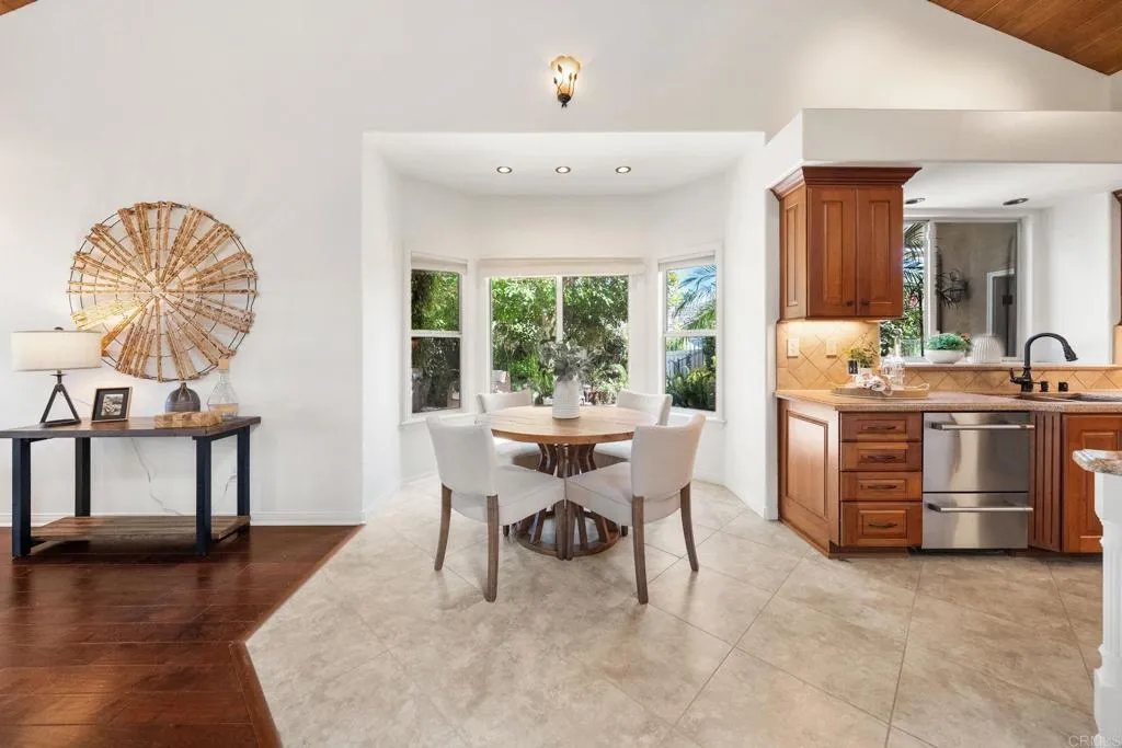 https://cdn.realtyfeed.com/cdn/127/307099195/e0db71e941e6b785f7096b175395dff9.webp