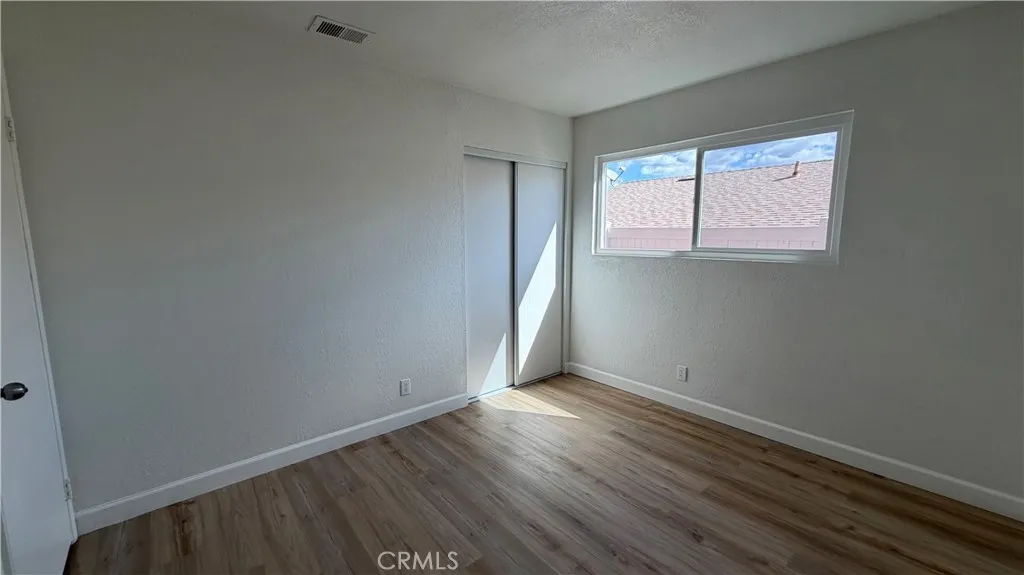https://cdn.realtyfeed.com/cdn/127/307099275/519b00530d6102185d7188dbbde140d0.webp