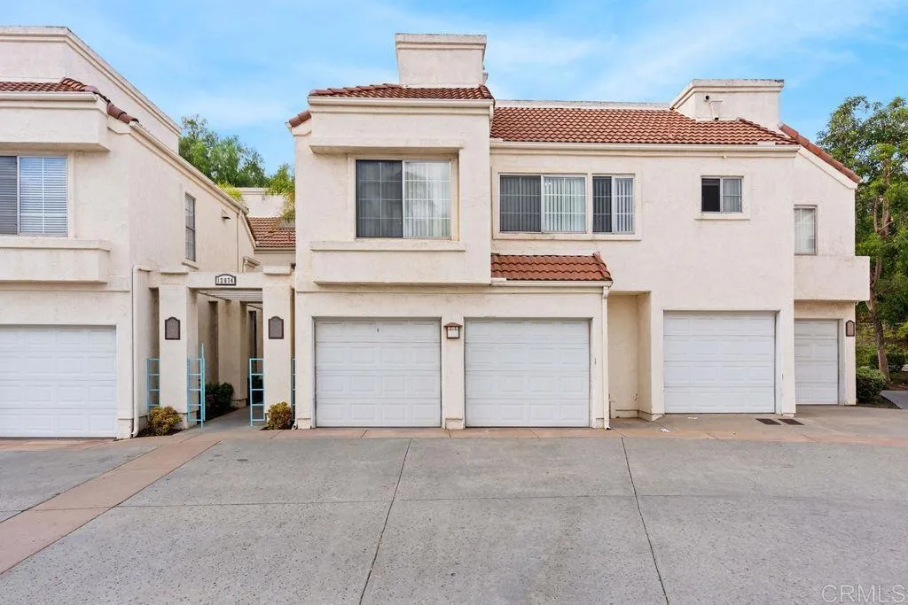 https://cdn.realtyfeed.com/cdn/127/307099279/b54a5fb2ffba3706a4f05b8c6148b134.webp