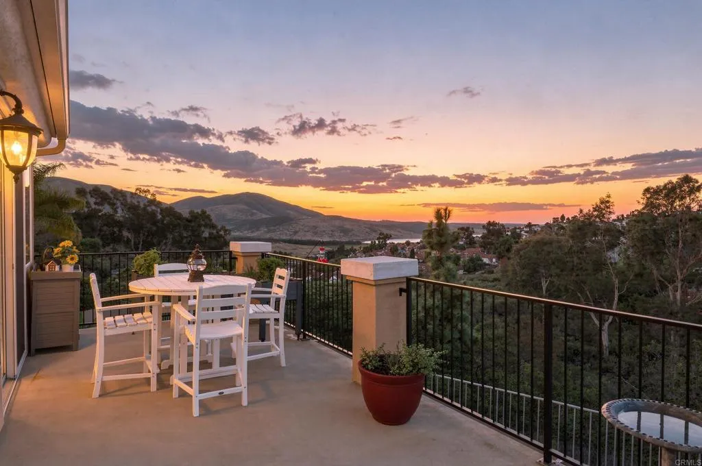 10404 Artesian Springs Ct, Spring Valley, CA 91977 - Photo 4 of 75, Spring Valley, CA