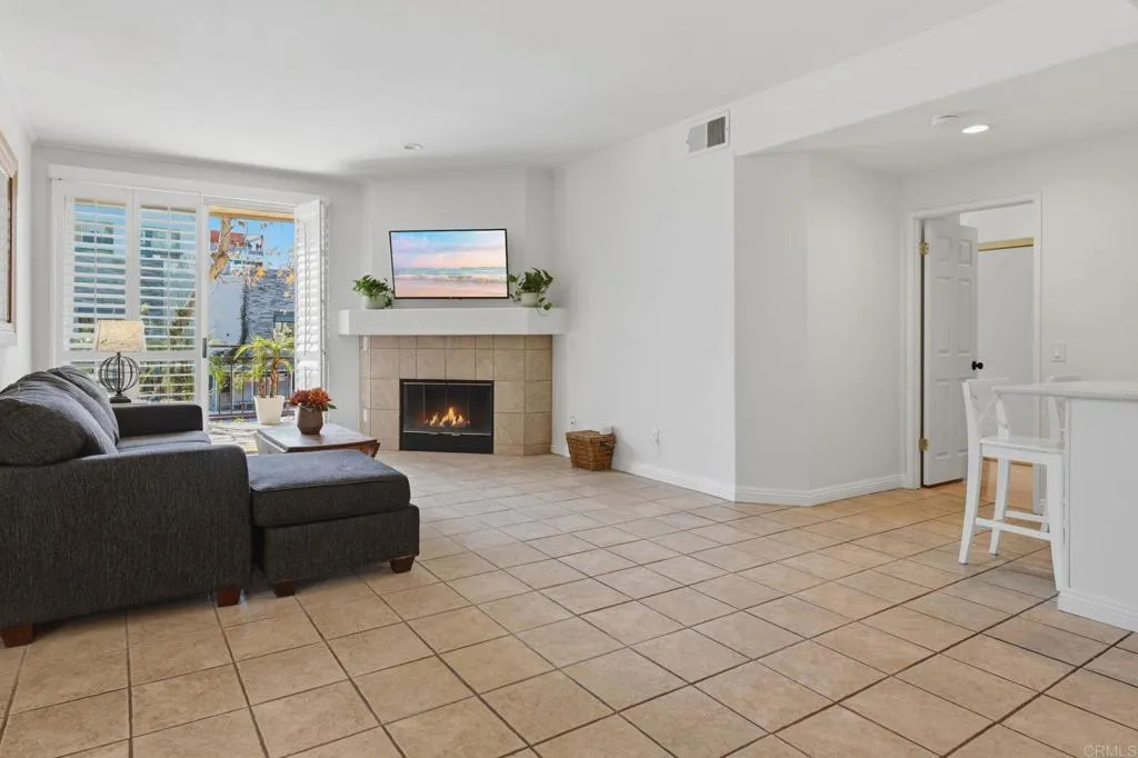 510 Camino De La Reina Unit 106, San Diego, CA 92108 - Photo 3 of 48, San Diego, CA