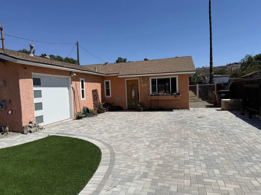 13107 Lindo Lane, Lakeside, CA 92040 - Photo 3 of 23, Lakeside, CA