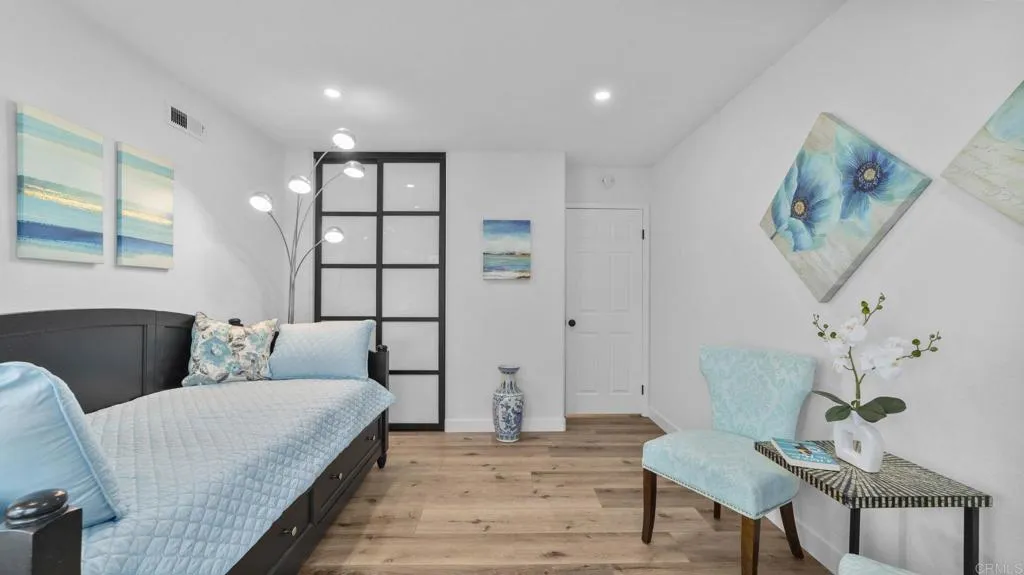 https://cdn.realtyfeed.com/cdn/127/307099524/72dd2a8af517649191fea13f827502ae.webp