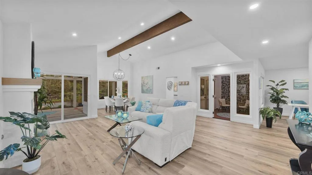 https://cdn.realtyfeed.com/cdn/127/307099524/8523c12d926e2f2573be3ee7313bd593.webp