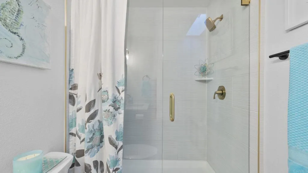 https://cdn.realtyfeed.com/cdn/127/307099524/982b2197cdf241ffffbd0679103151b5.webp