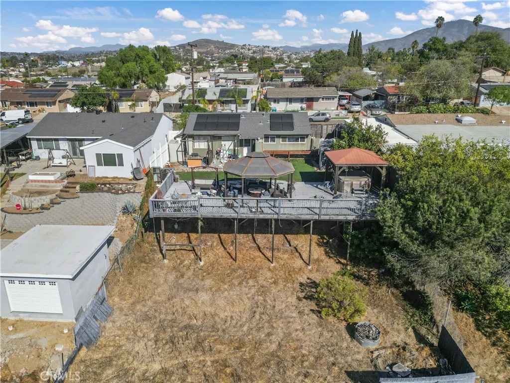 https://cdn.realtyfeed.com/cdn/127/307099586/2b741ac8c258db39b361b37d89c01be5.webp