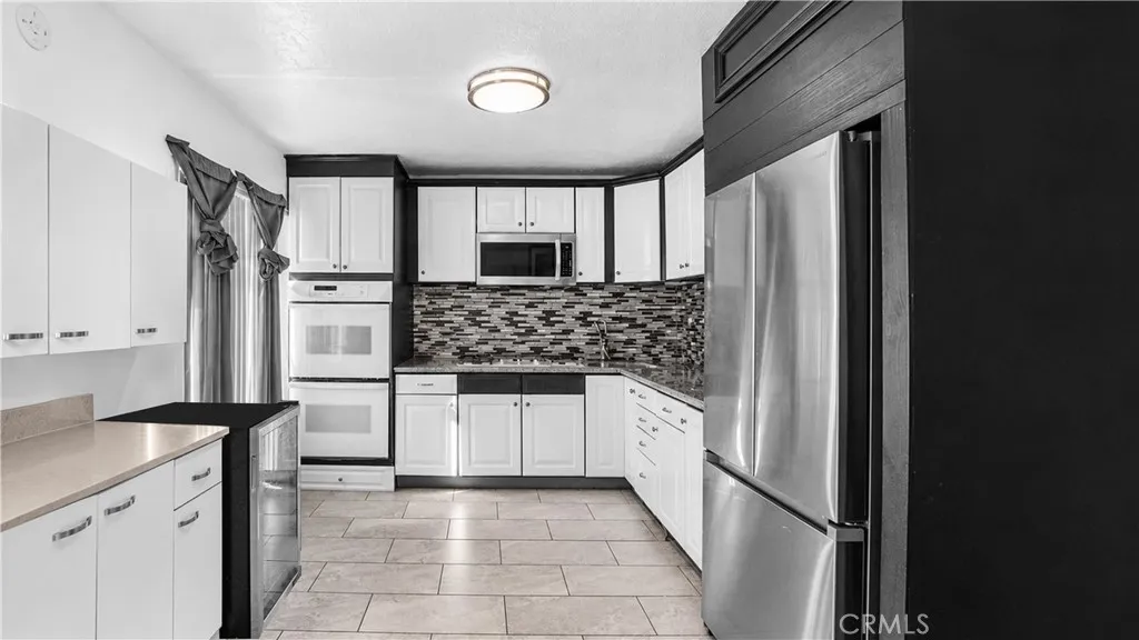 https://cdn.realtyfeed.com/cdn/127/307099586/bb426c7e774639becf3e1d49e8e8edac.webp