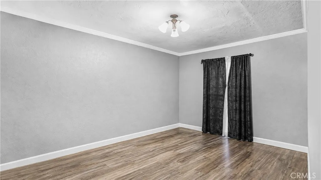 https://cdn.realtyfeed.com/cdn/127/307099586/fe081632f03c8eb7196e8f975e4f335e.webp
