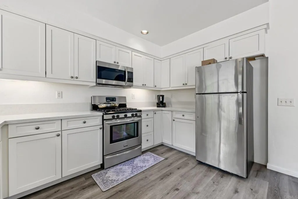 971 Somerset Ct Unit F, Chula Vista, CA 91915 - Main photo, Chula Vista, CA