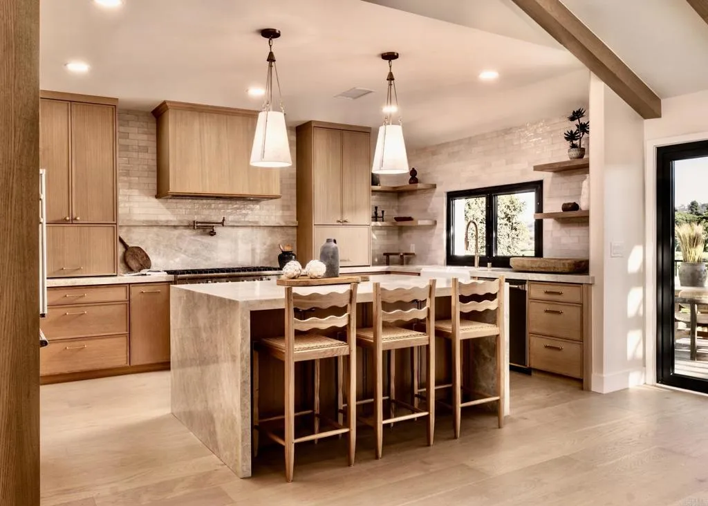 3817 Avenida Feliz, Rancho Santa Fe, CA 92091 - Photo 4 of 15, Rancho Santa Fe, CA
