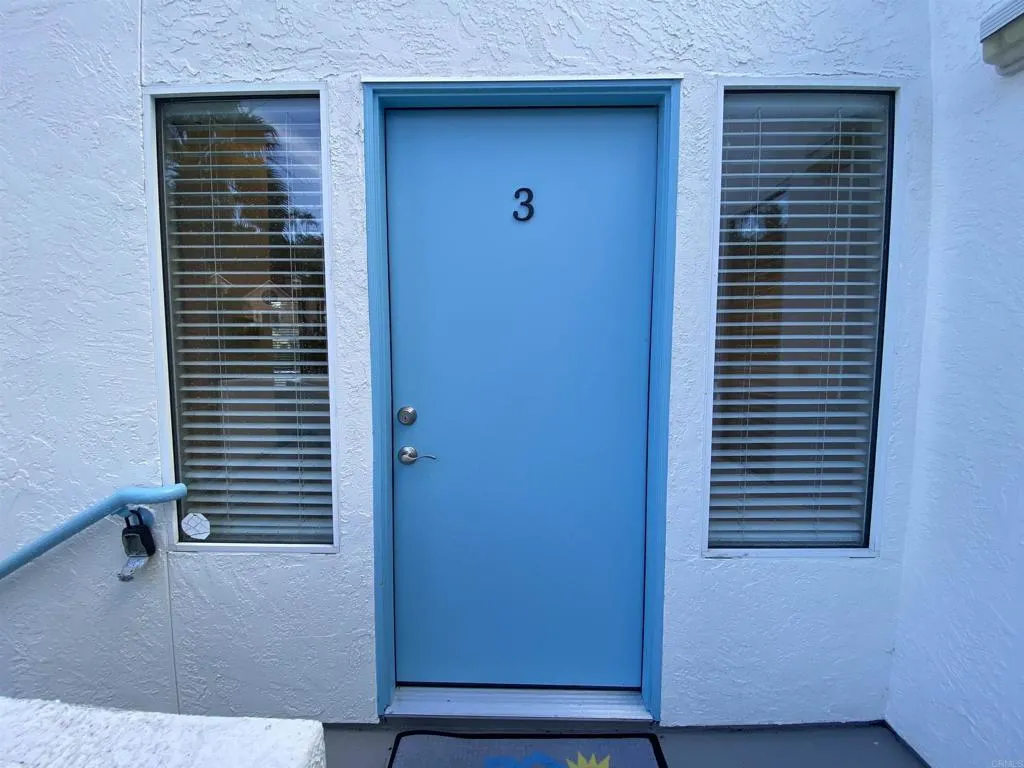 4594 Cove Drive, Carlsbad, CA 92008 - Photo 4 of 19, Carlsbad, CA