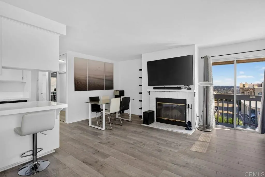 8475 Avenida Anguila Unit 4, Spring Valley, CA 91977 - Main photo, Spring Valley, CA