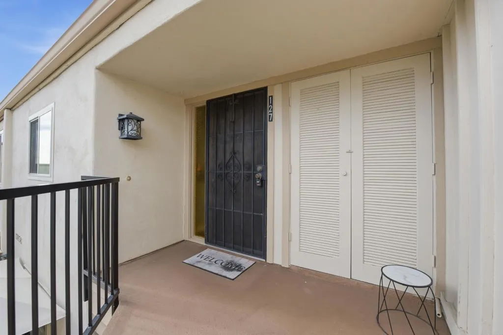 https://cdn.realtyfeed.com/cdn/127/307099985/24668bfa4e49ec6c13e4ba7914a6e7c7.webp