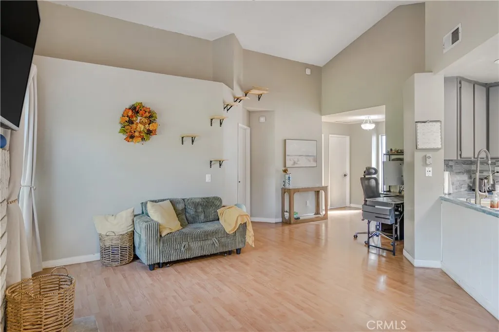 https://cdn.realtyfeed.com/cdn/127/307100040/d5b551fddd2d6704dacb8fcc81646e09.webp