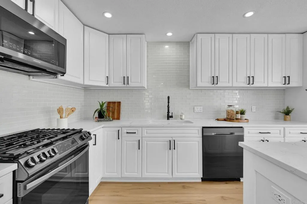 4667 60Th Street, San Diego, CA 92115