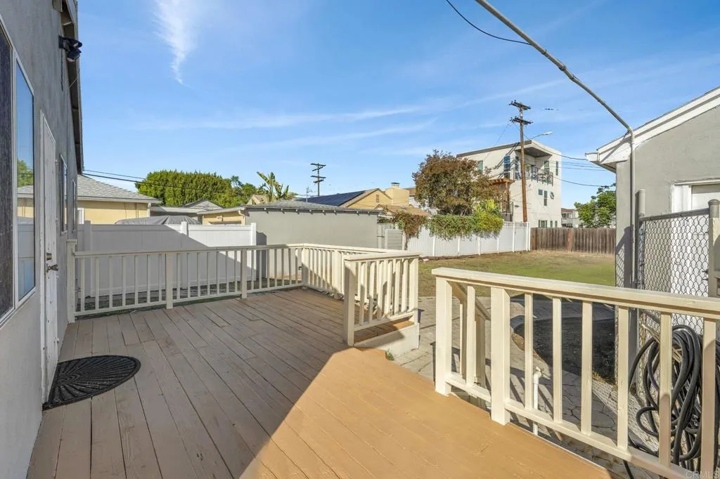 https://cdn.realtyfeed.com/cdn/127/307100163/f461a871f8a29a6b7a9b71820e03768f.webp