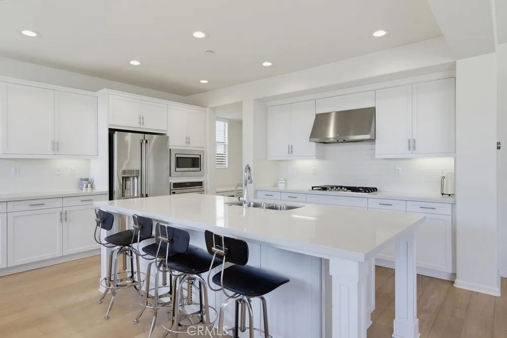 13486 Peach Tree Way, San Diego, CA 92130
