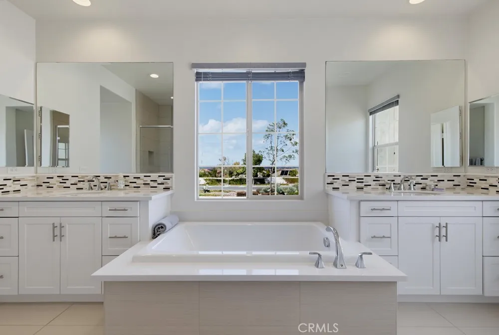 13486 Peach Tree Way, San Diego, CA 92130