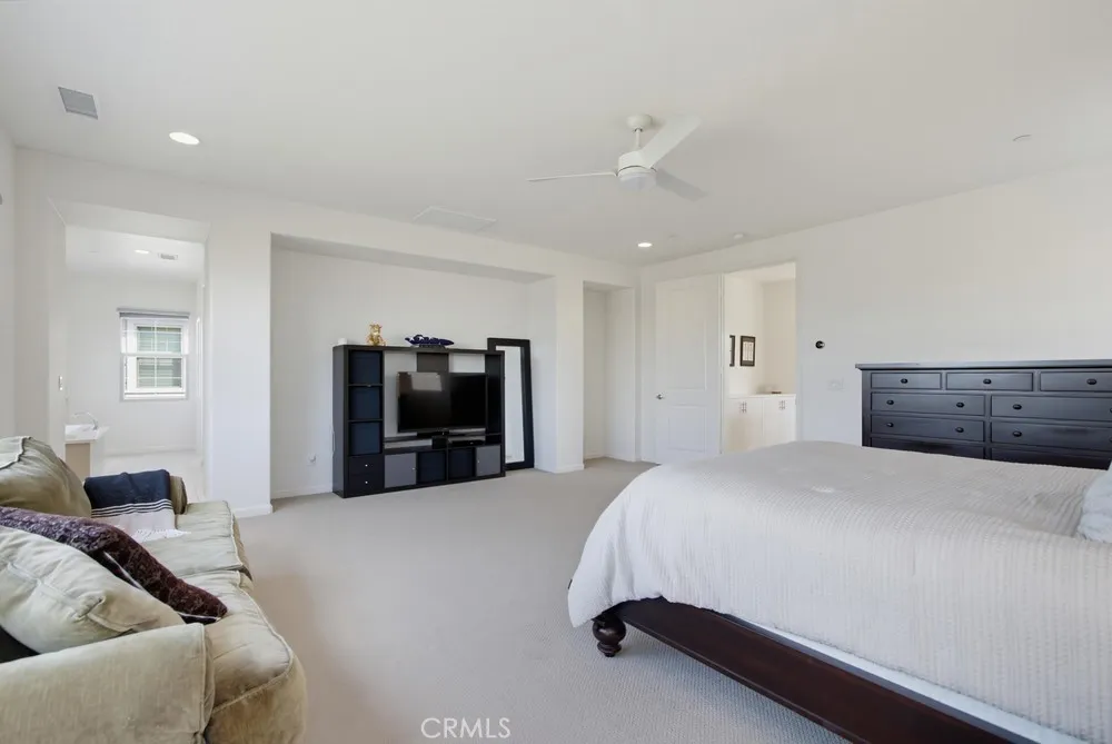 13486 Peach Tree Way, San Diego, CA 92130