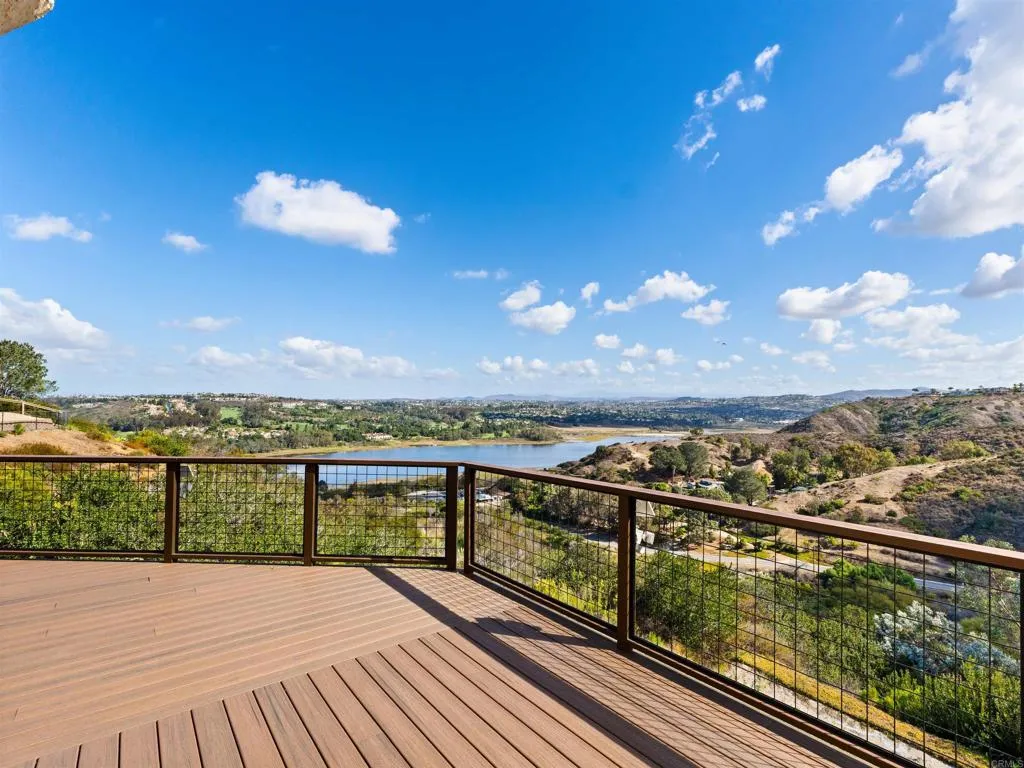 https://cdn.realtyfeed.com/cdn/127/307100307/1e10dd52b50b490ca9ce495b831eb2f8.webp