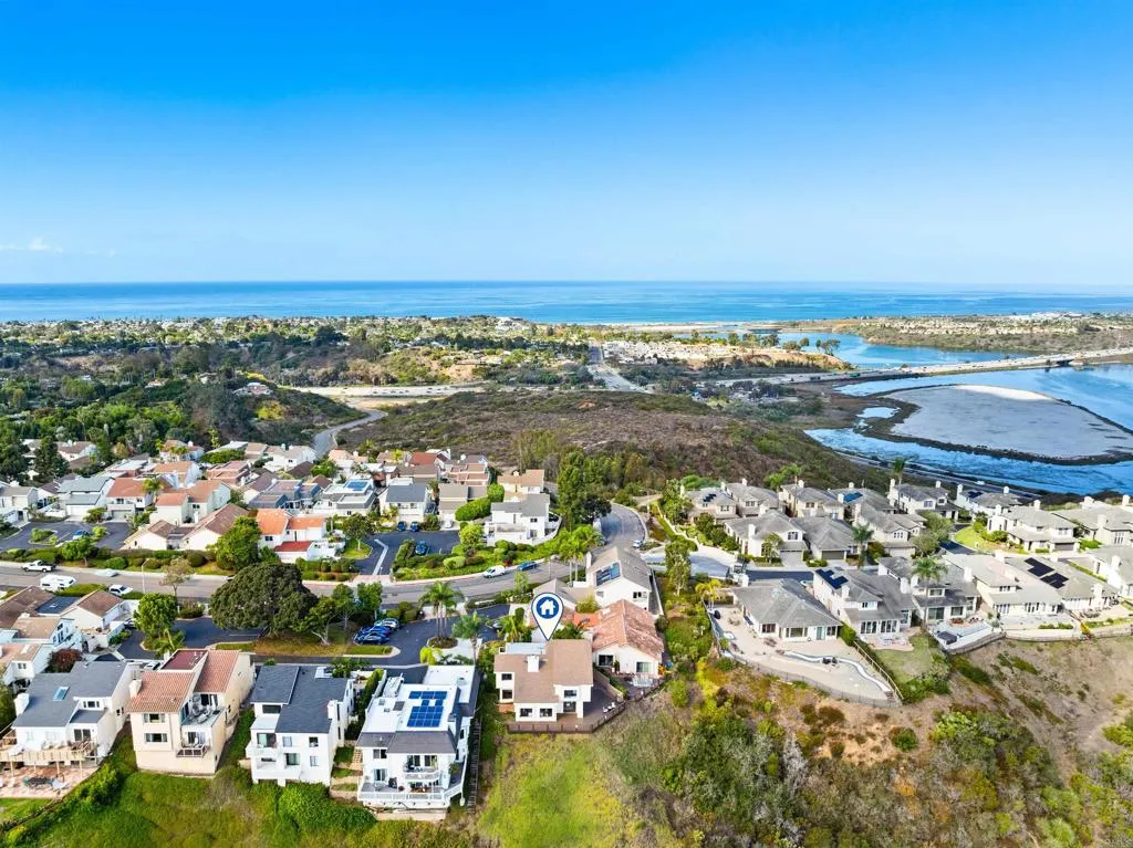 https://cdn.realtyfeed.com/cdn/127/307100307/e87f619ae6190017d2b7cd690273c08e.webp