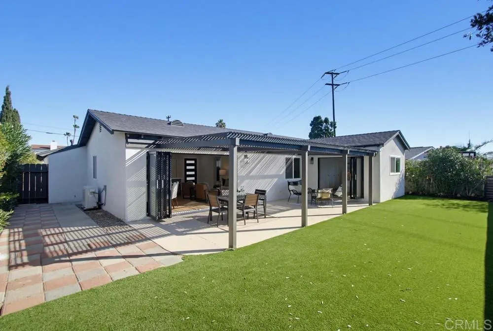 https://cdn.realtyfeed.com/cdn/127/307100449/094805fb4393ce36dab7e17866aafce3.webp