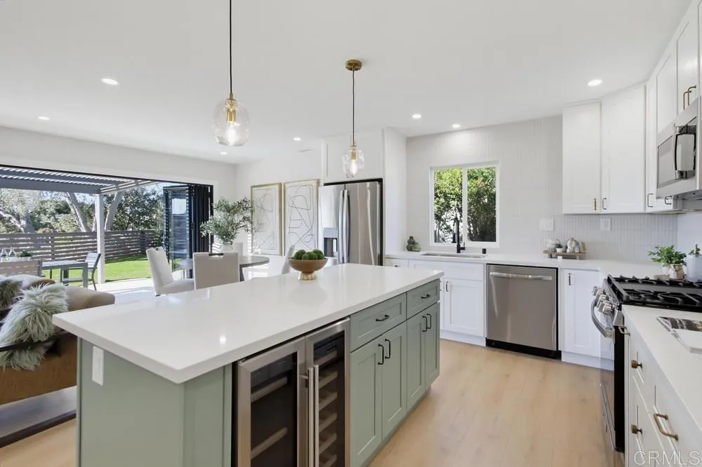 https://cdn.realtyfeed.com/cdn/127/307100449/0d04b0a0b6b305cfa170e4758acc54c2.webp