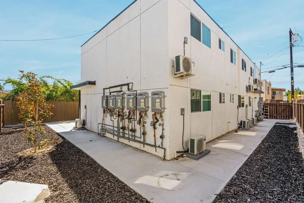 4576-4582 Felton Street, San Diego, CA 92116