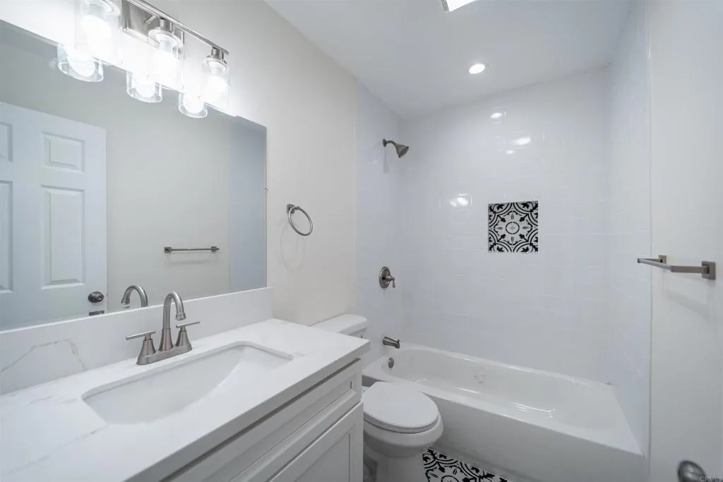 4576-4582 Felton Street, San Diego, CA 92116