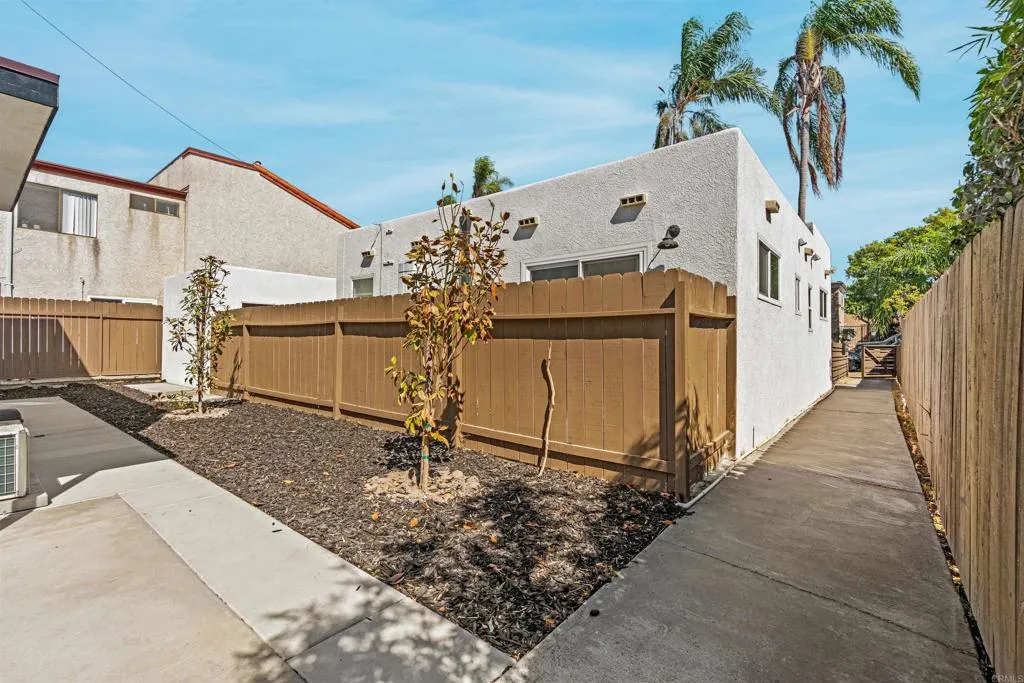 4576-4582 Felton Street, San Diego, CA 92116