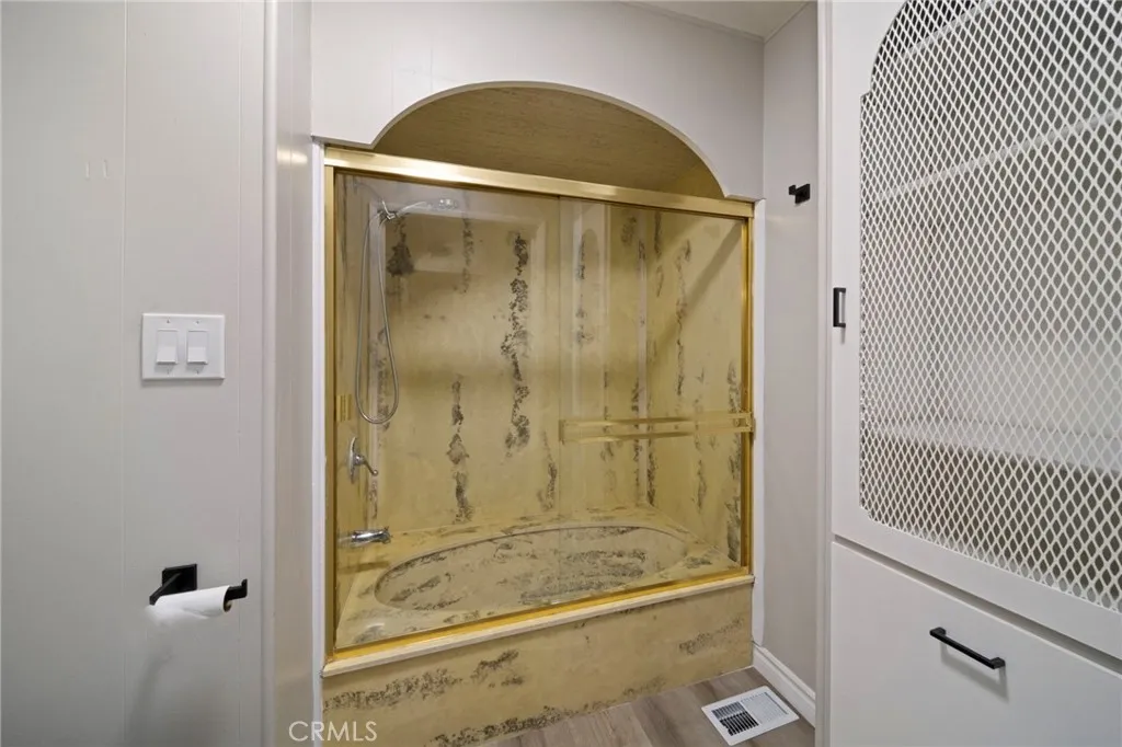 https://cdn.realtyfeed.com/cdn/127/307100499/c503ebfcdd8b1f9b75abec4b81e17898.webp