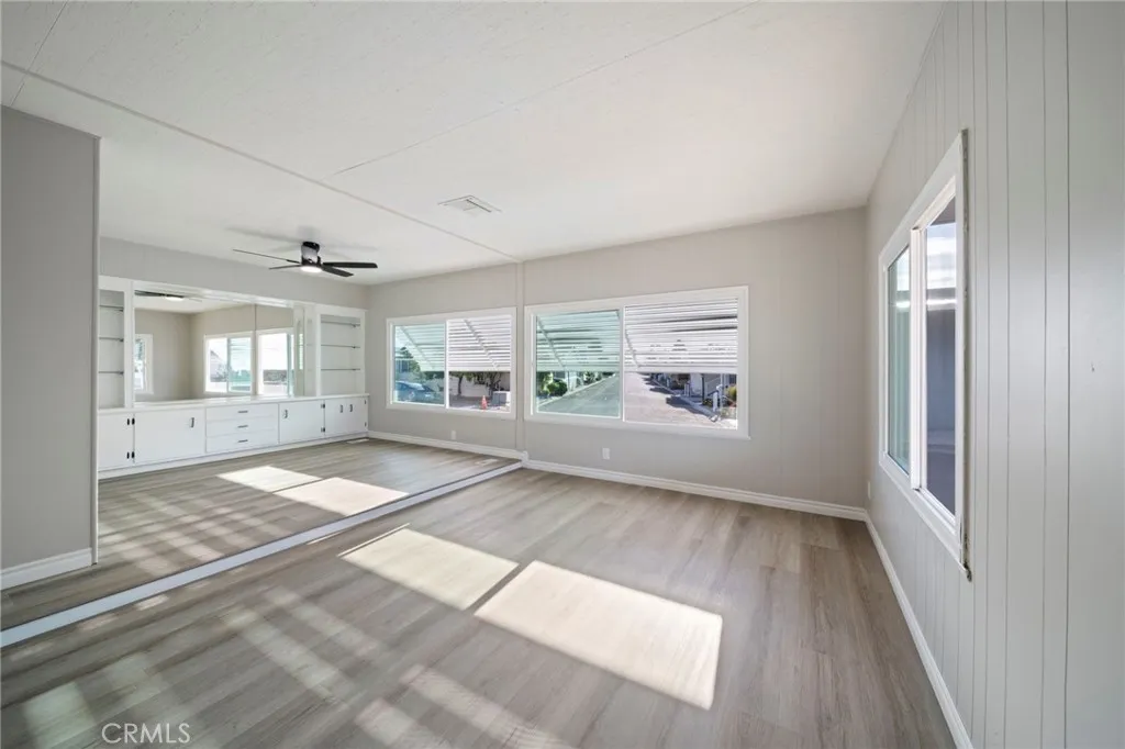 https://cdn.realtyfeed.com/cdn/127/307100499/d4cfb1e9bbefbf9235ce5a2175964470.webp