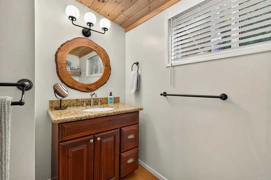 https://cdn.realtyfeed.com/cdn/127/307100688/cf17394264a423baca16a2976acabf6b.webp