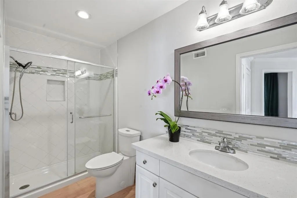 https://cdn.realtyfeed.com/cdn/127/307100713/3774b98bd5faa018a9ca44cc3a4031d8.webp