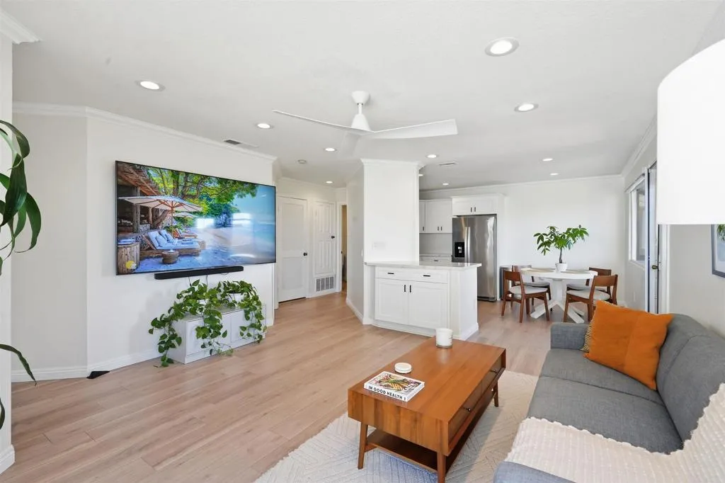 https://cdn.realtyfeed.com/cdn/127/307100713/8149a99d29f6b3b35ca03cab8c9137ee.webp