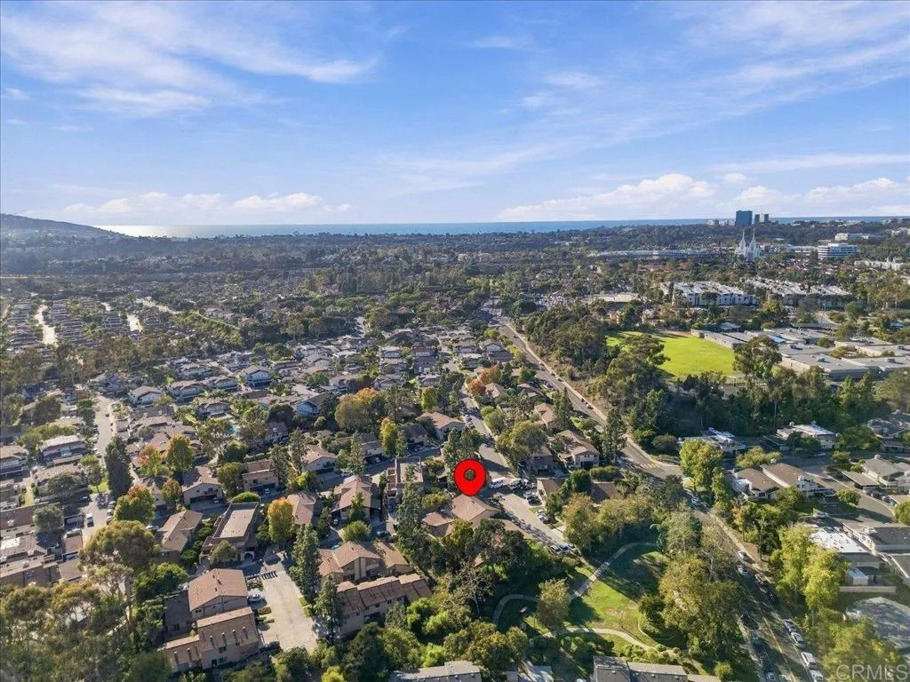 https://cdn.realtyfeed.com/cdn/127/307100779/34fd64ba19449383d6436d007601b45a.webp