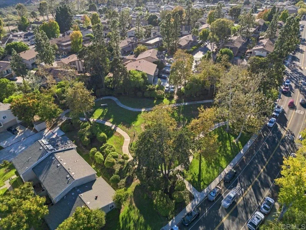 https://cdn.realtyfeed.com/cdn/127/307100779/a78980a60909bd846e81984feabd745a.webp