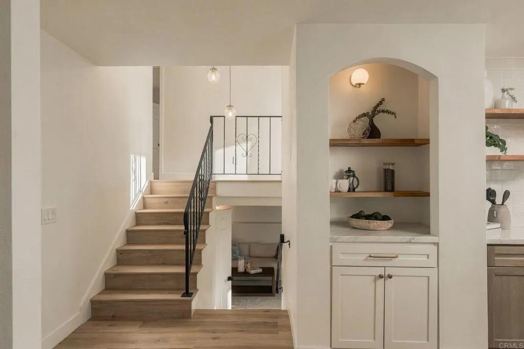 https://cdn.realtyfeed.com/cdn/127/307100807/2f44bd9bf8d5d270e4b22132302995b3.webp