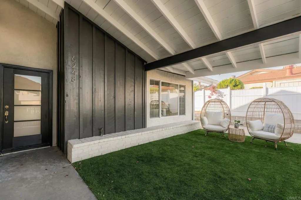 https://cdn.realtyfeed.com/cdn/127/307100807/90dad05ddfd17e1aafbc35fabb6816ad.webp