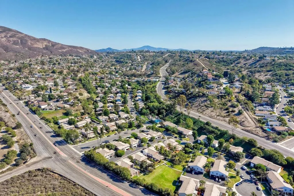 https://cdn.realtyfeed.com/cdn/127/307100815/cb2745c4c83c500be652580ab174d7dc.webp